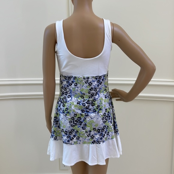 New Tennis Dress Eleven by Venus Williams - Picture 2 of 4